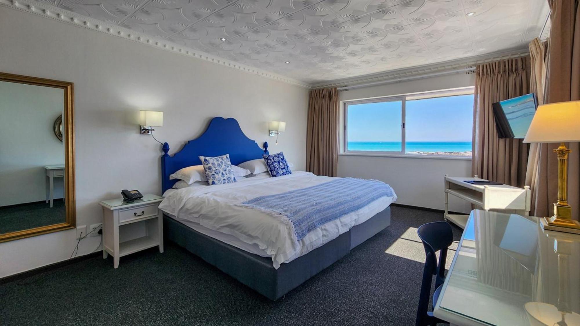 The Blue Peter Hotel Блубергстранд Екстериор снимка
